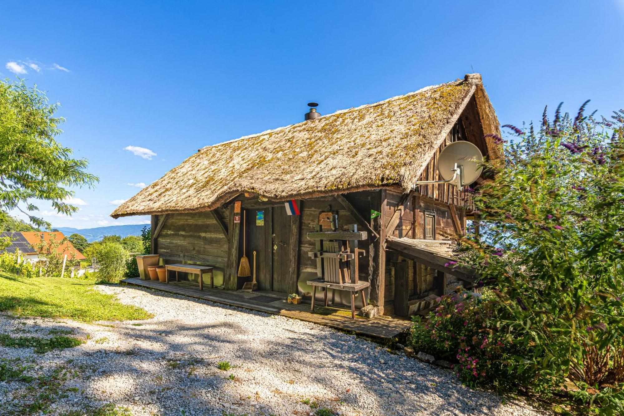 Vineyard Cottage Skatlar Otočec Exterior foto